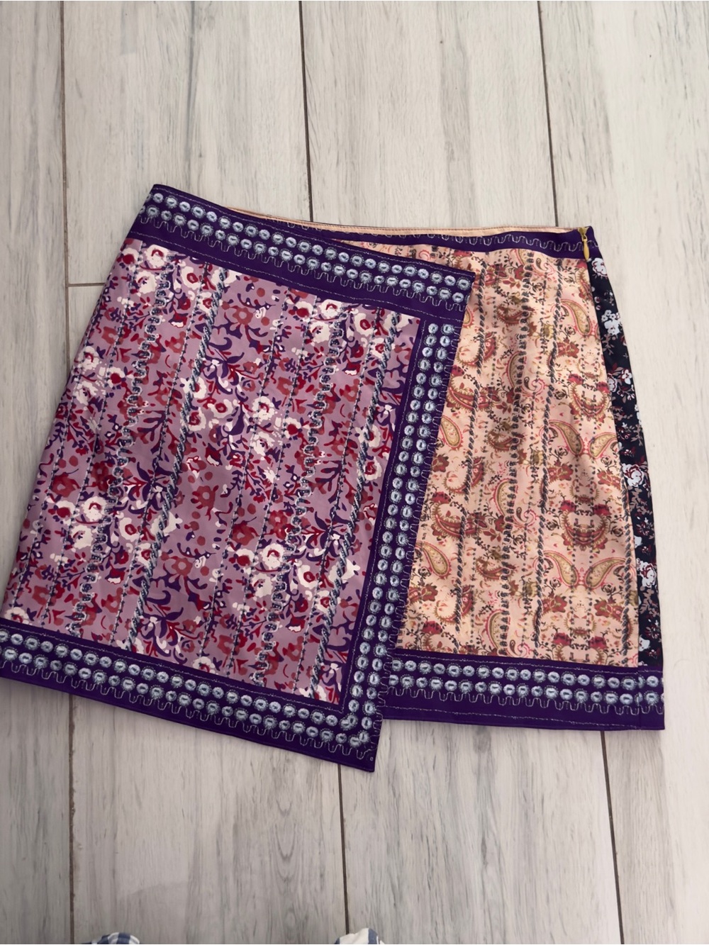 Commense Asymmetric Floral Patchwork Printed Mini Skirt Size Medium